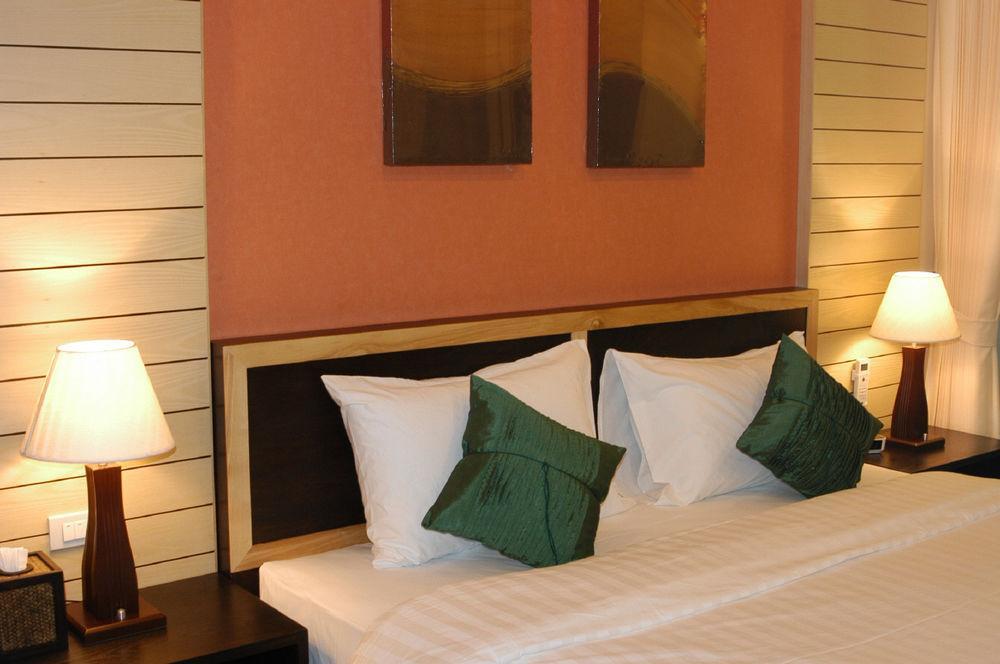 Whispering Palms Suite Bãi biển Chaweng Ngoại thất bức ảnh